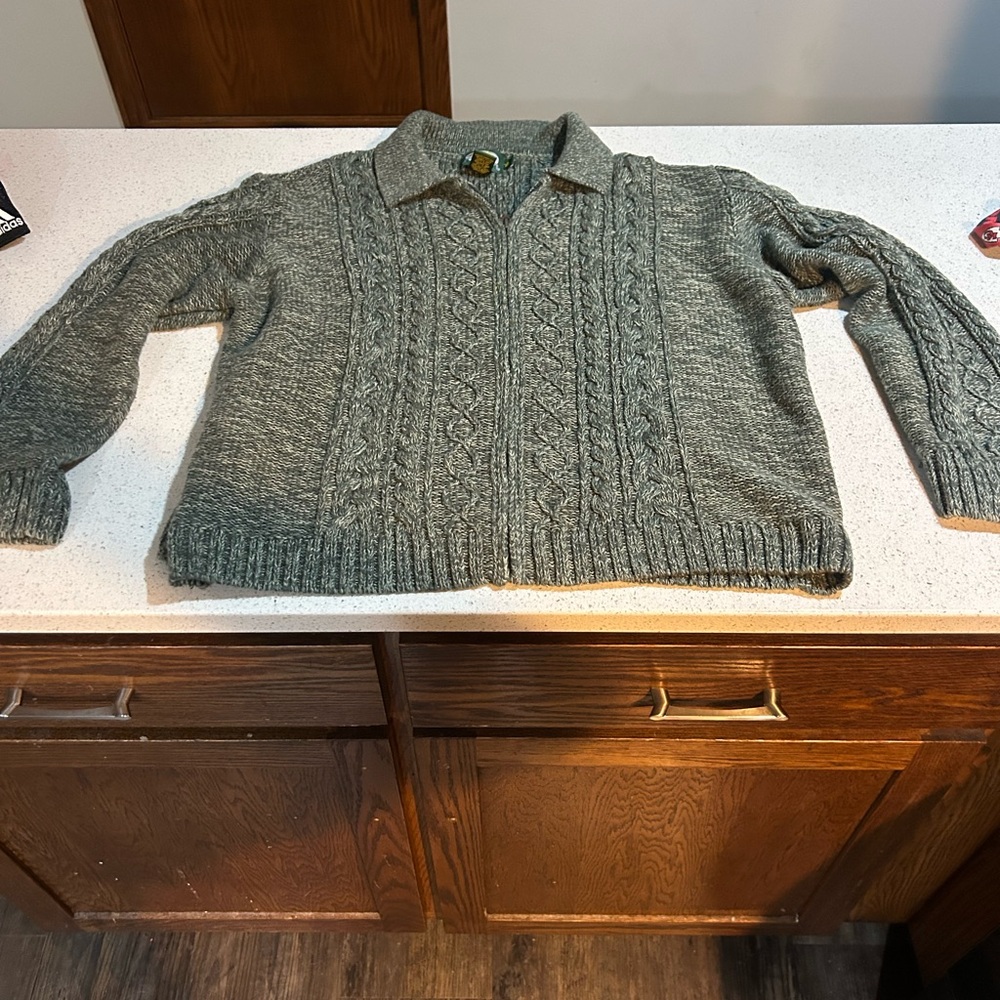 Cabela's Dark Gray Women's Sweater